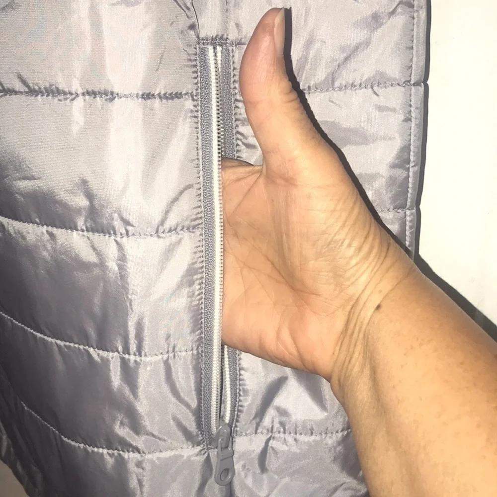 Unisex UVA Puffed Vest